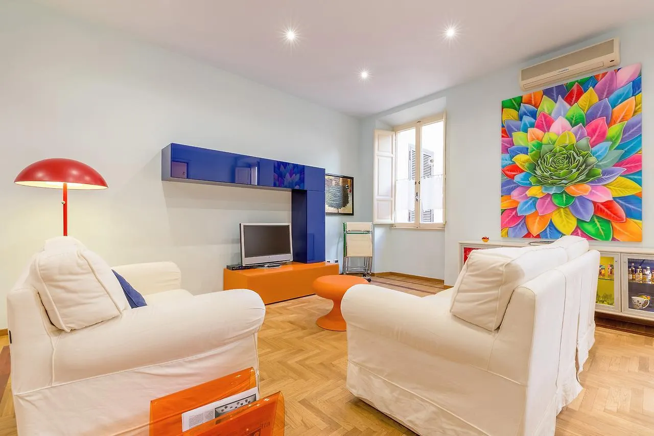 Cesi Large Apartment In Prati Rome