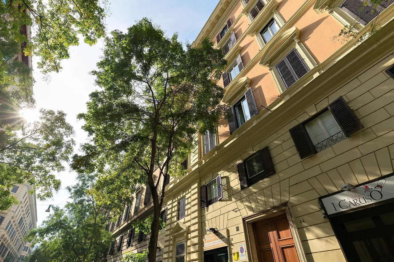 Cesi Large Apartment In Prati Rome Italy