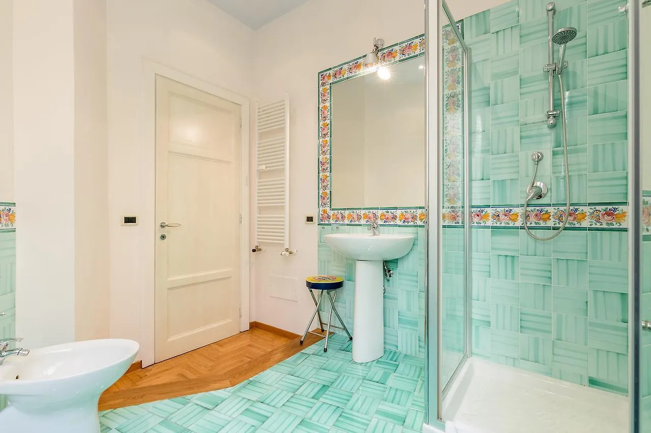 Cesi Large Apartment In Prati Rome