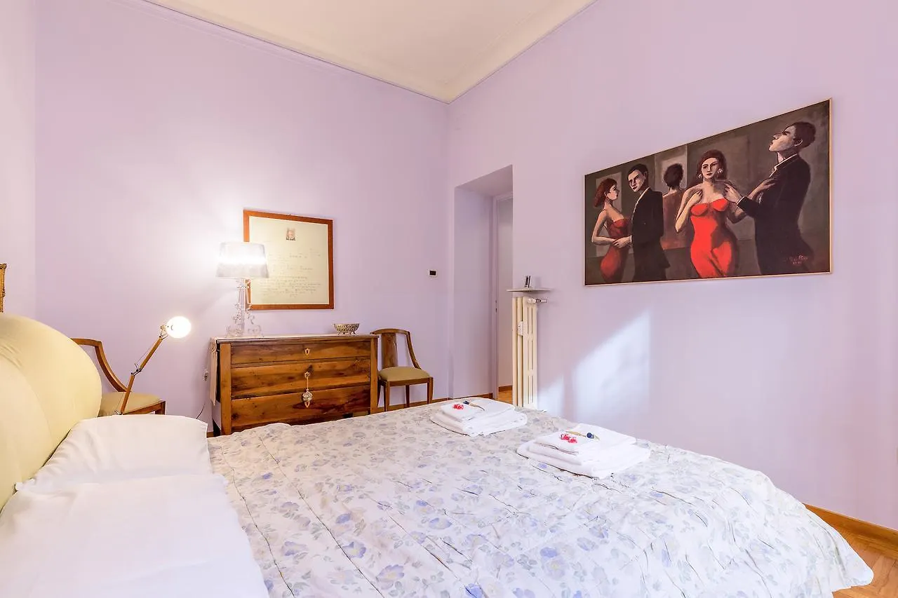 Cesi Large Apartment In Prati Rome
