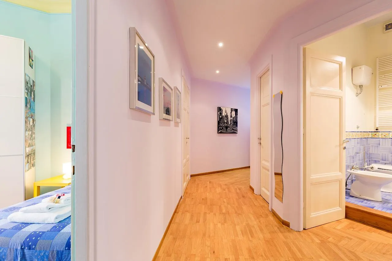 Cesi Large Apartment In Prati Rome